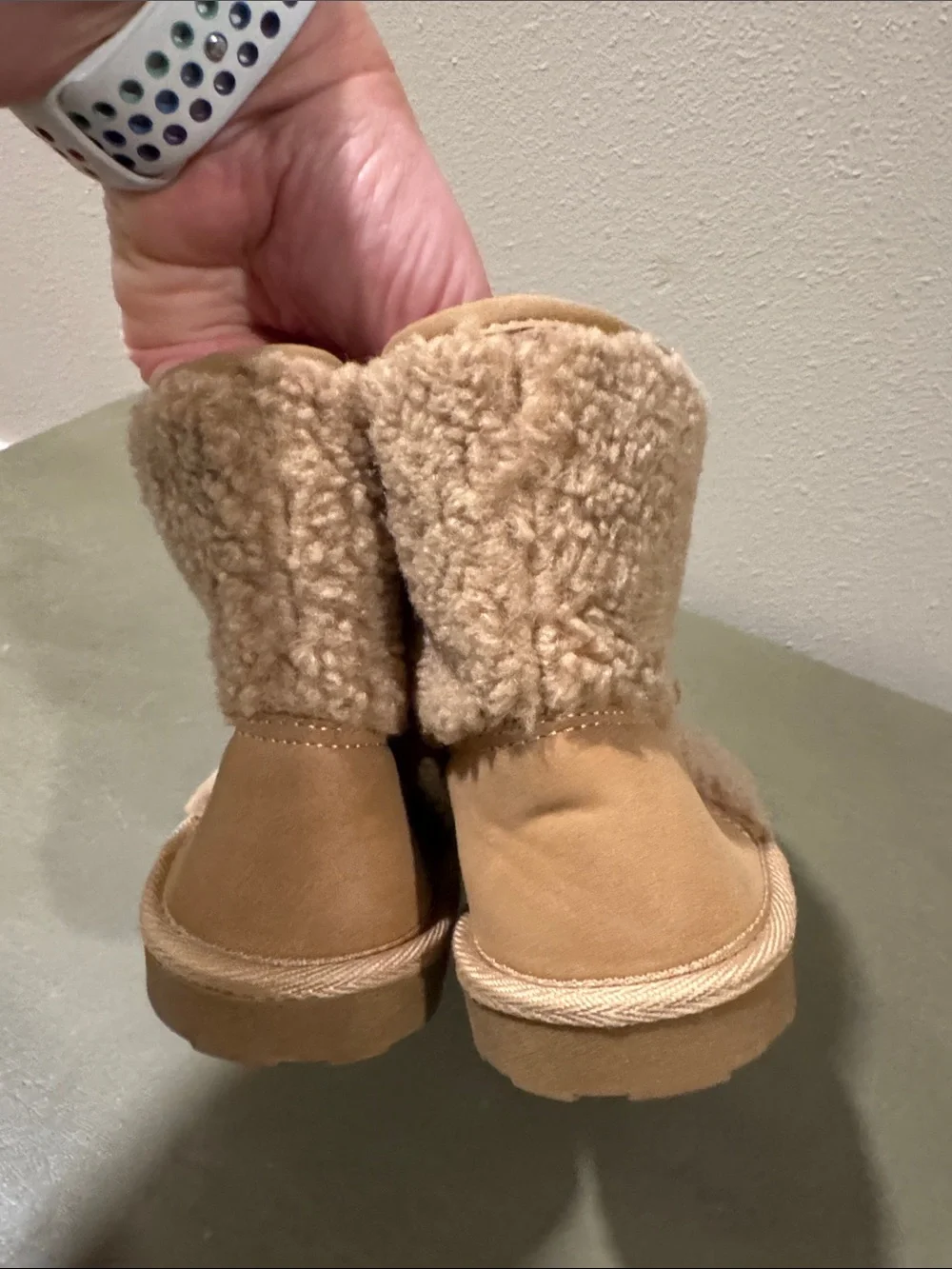 Sugar cozy sherpa